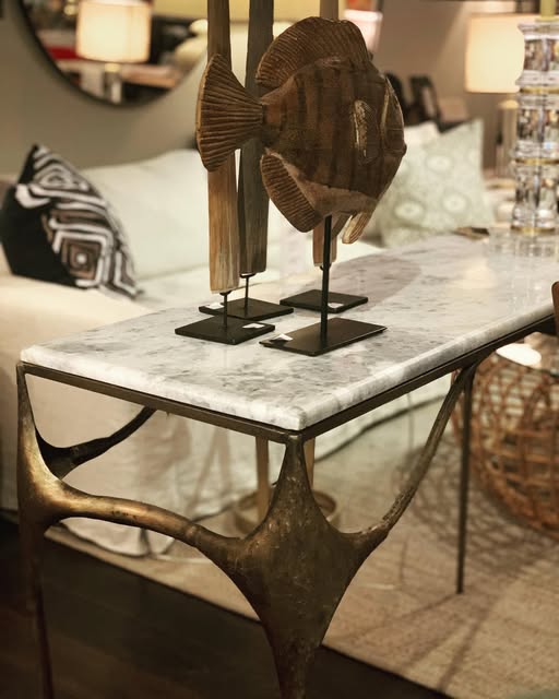 Swan Console - Image 2